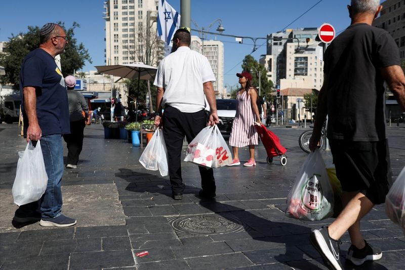 Israelis calm as Iranian retaliatory attacks loom