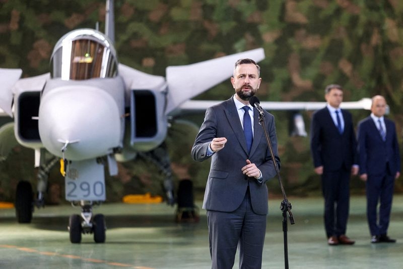 Poland wants to spend 5% of GDP on defence in 2026, minister says