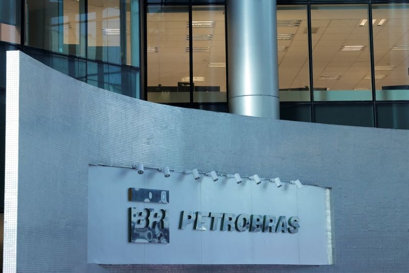 Petrobras chairman resigns to take position at Brazil's oil regulator