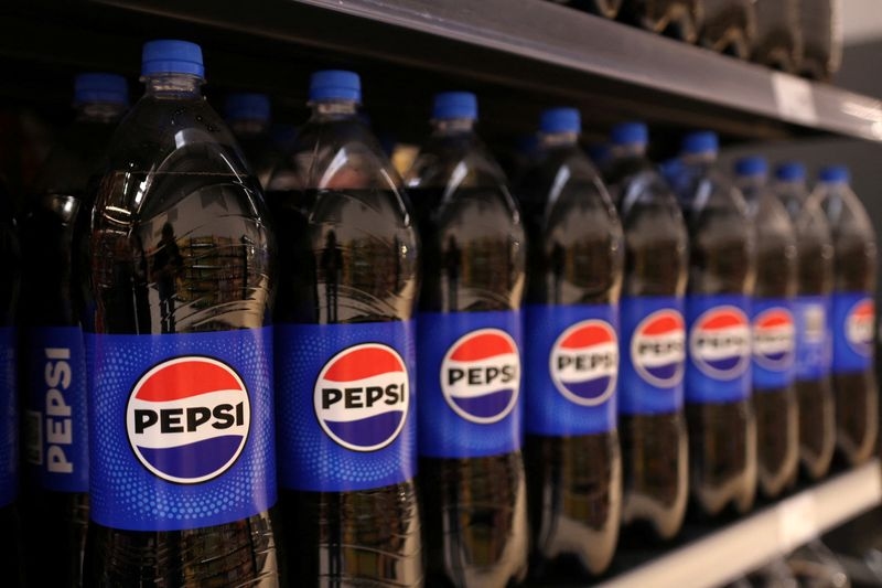 PepsiCo expects smaller decline in annual core earnings