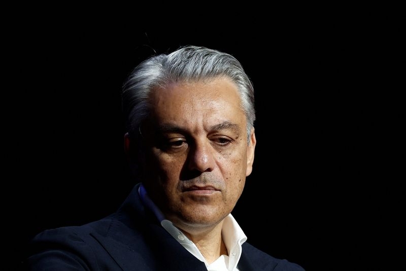 Instant View: Renault boss De Meo quits, with expected switch to Gucci-owner Kering