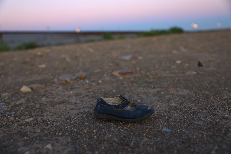 Migrant children face fear and lack safety crossing Mexico, study shows