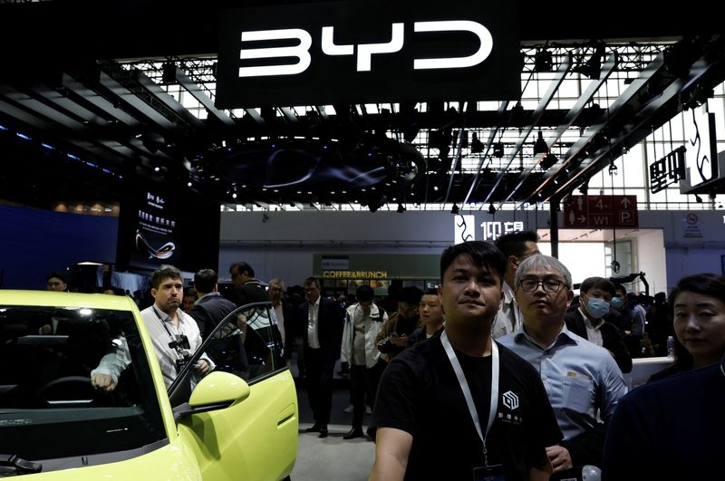 Exclusive-China regulator summons automakers to discuss 'zero-mileage' used car sales