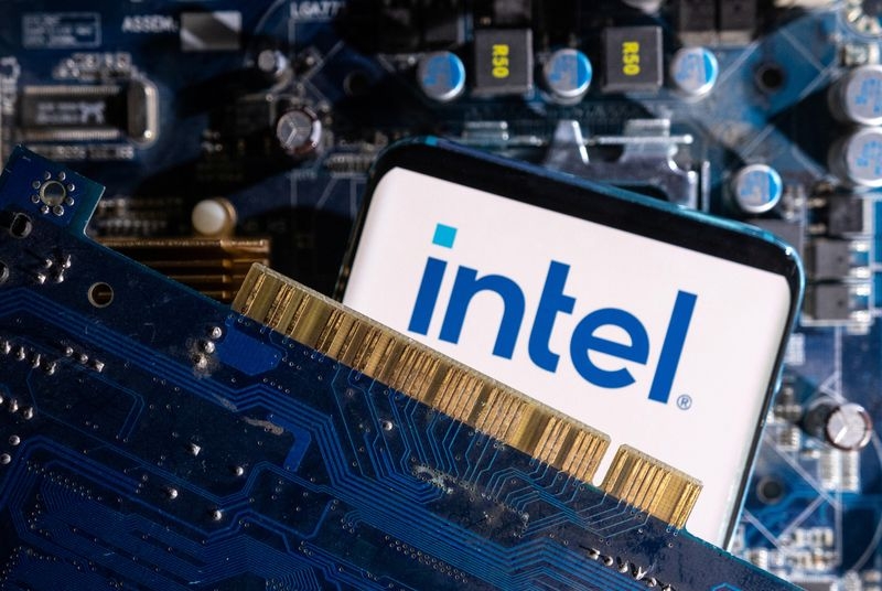 Intel CEO Lip-Bu Tan flattens leadership structure, names new AI chief, memo says