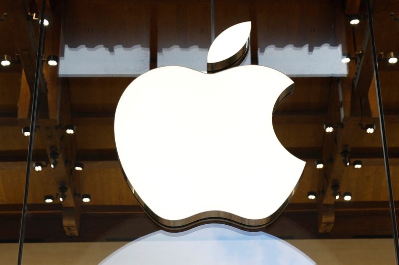 Russia fines Apple for violating 'LGBT propaganda' law, TASS reports
