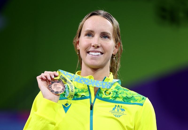 Olympics-Olympians make climate plea to IOC presidential candidates