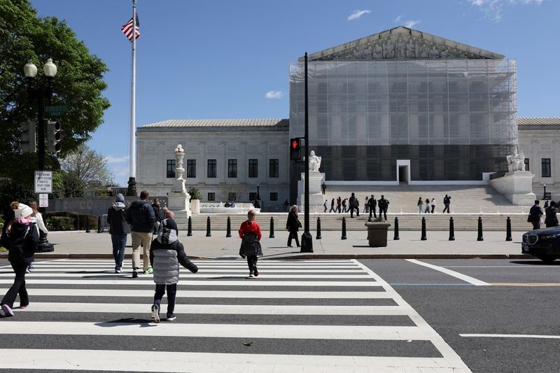 US Supreme Court keeps DOGE records blocked in watchdog group's challenge