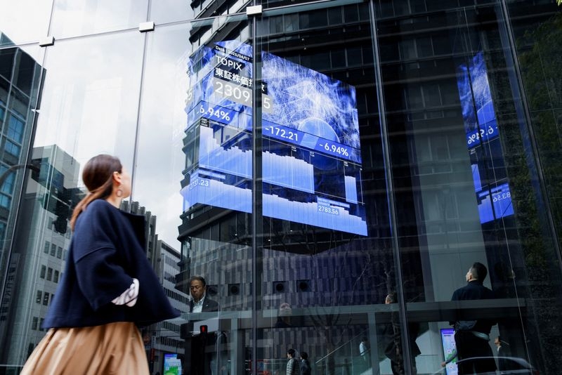 Asian shares, U.S. dollar climb on rosy data, tech optimism