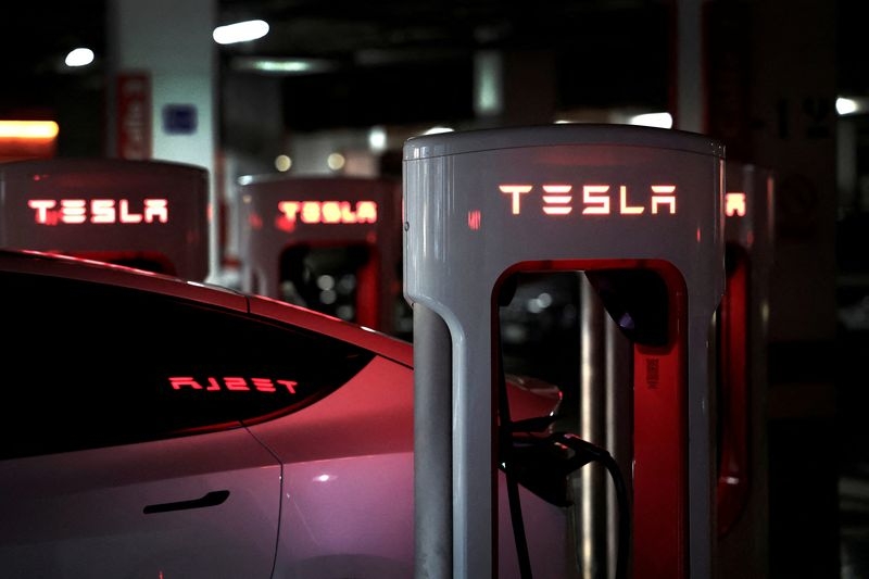New Tesla sales in Spain, Portugal fall in May, while other EV sales soar