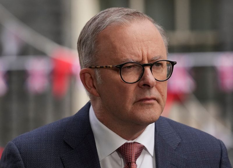 Australia to begin talks on security, defence with EU