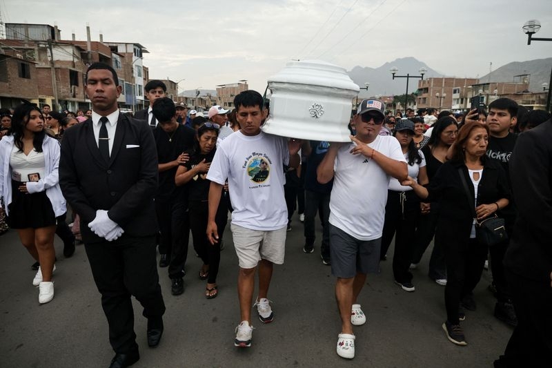 Peru orders mining operations restart in violence-hit north