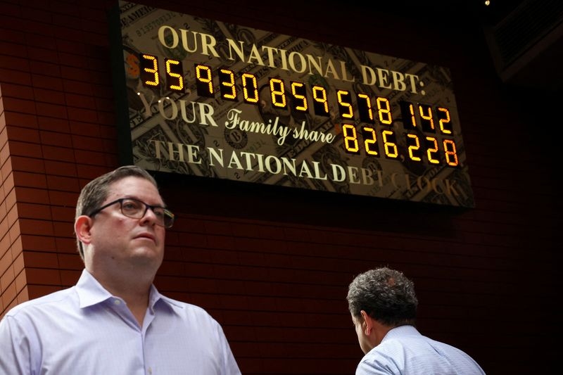 Republicans ignore debt worry as they push forward on Trump tax-cut bill