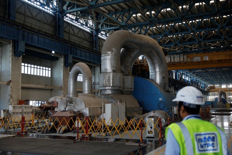 India's $80 billion coal-power boom is running short of water