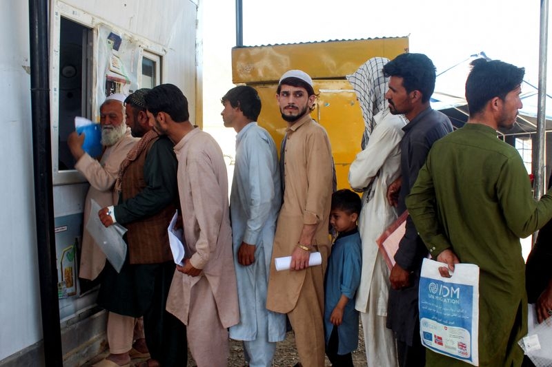 Taliban minister expresses concern to Pakistan over Afghan repatriation drive