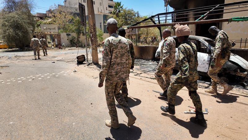 Sudanese army retreats from Libyan border after alleging Haftar attack