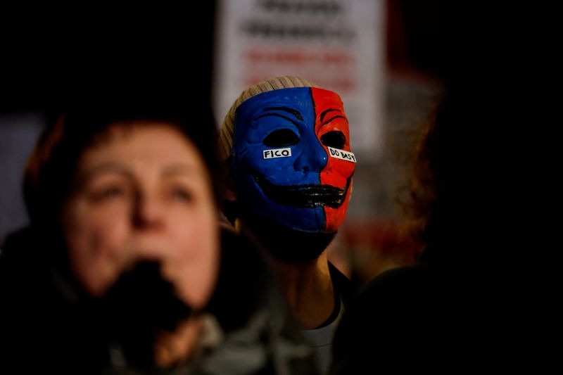 Slovaks protest for second time in two weeks against PM Fico