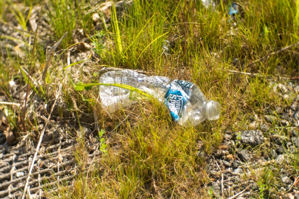 Save the Bay poll finds majority of Rhode Islanders back a bottle bill