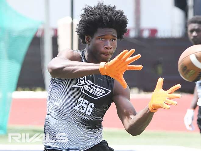 Floodgates open as coaches call 2027 prospects for the first time