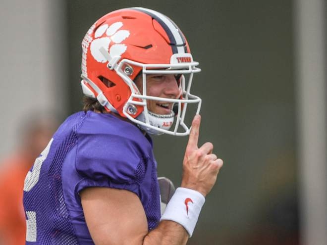 How did we rank CFB's top QBs as high school prospects?