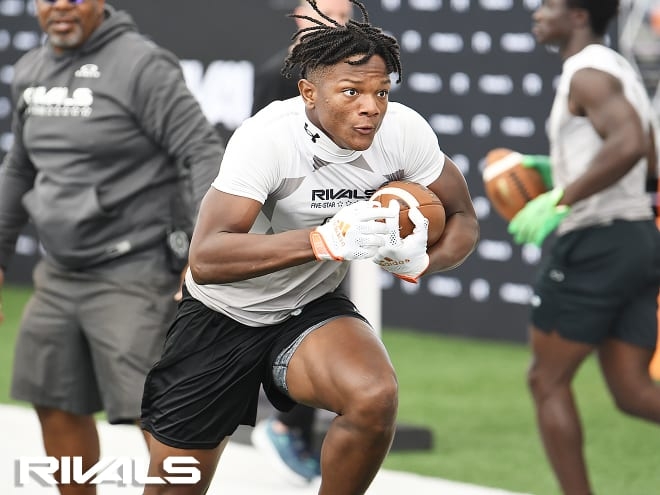 Predictions: Where the top five uncommitted RBs will land