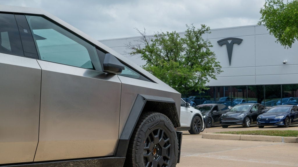 Tesla Cybertruck Recalled for 7th Time This Year