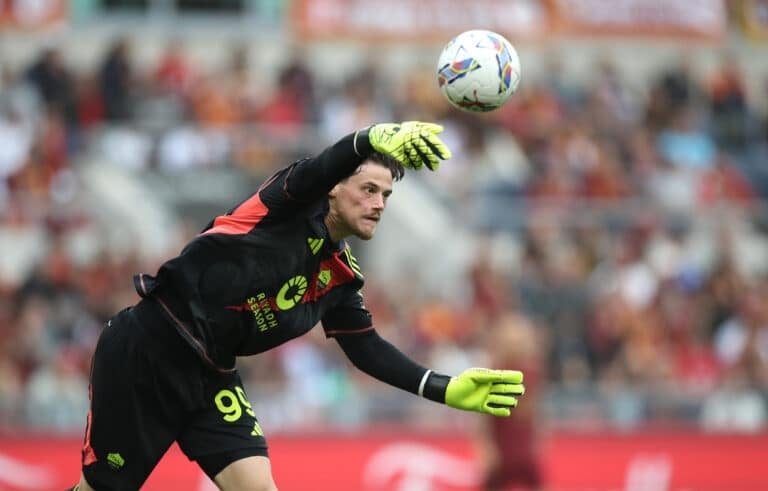 Roma deem demands of Svilar's entourage to be excessive
