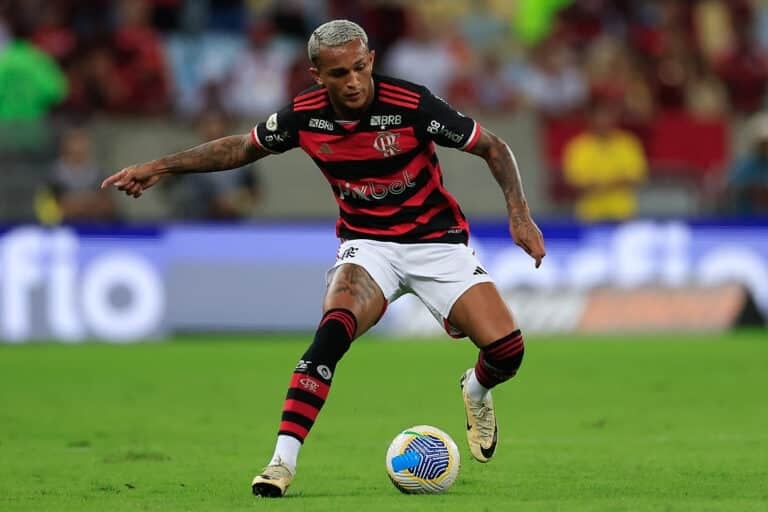 Roma progressing in talks for Wesley