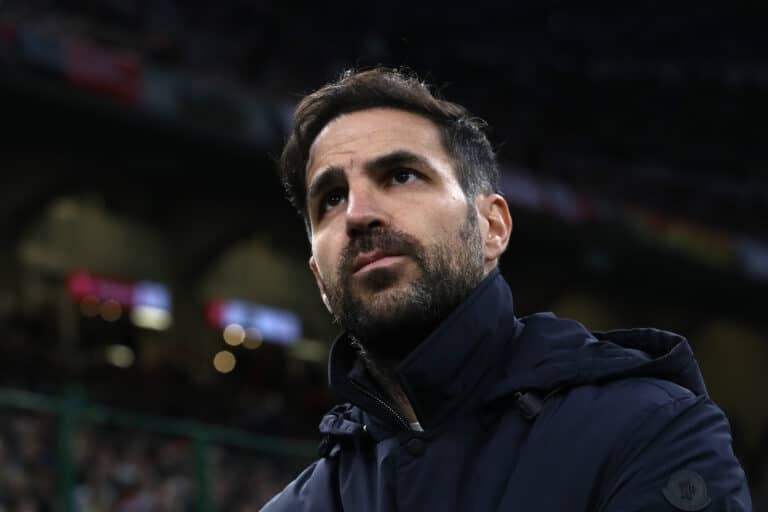Como match Roma's contractual offer for Fabregas