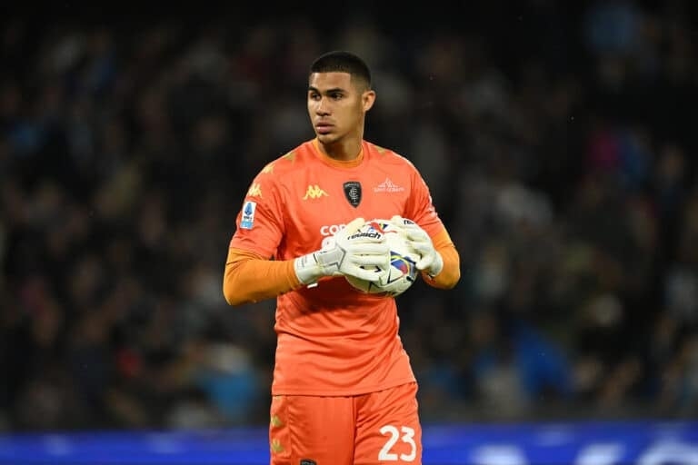 Roma interested in Devis Vasquez as second-choice keeper