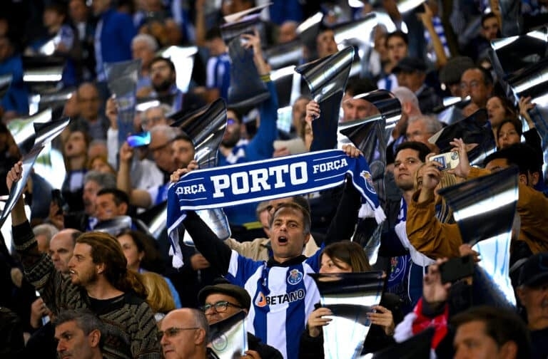 Porto fans set off firecrackers outside Roma's hotel