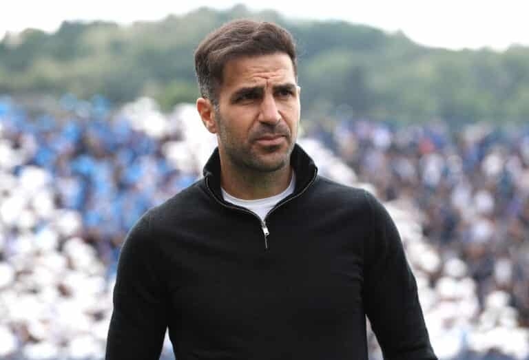 Como stand in Roma's way for Fabregas