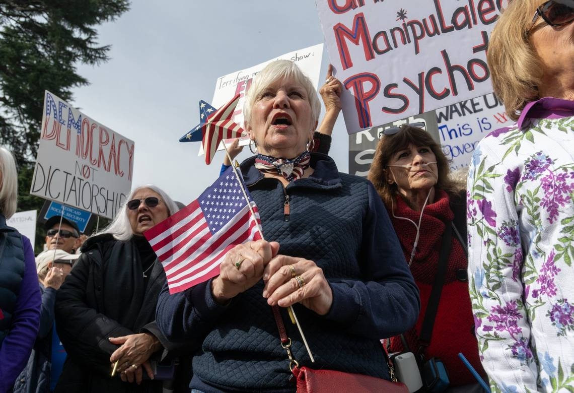 New bill could strengthen transgender sanctuary protections in California