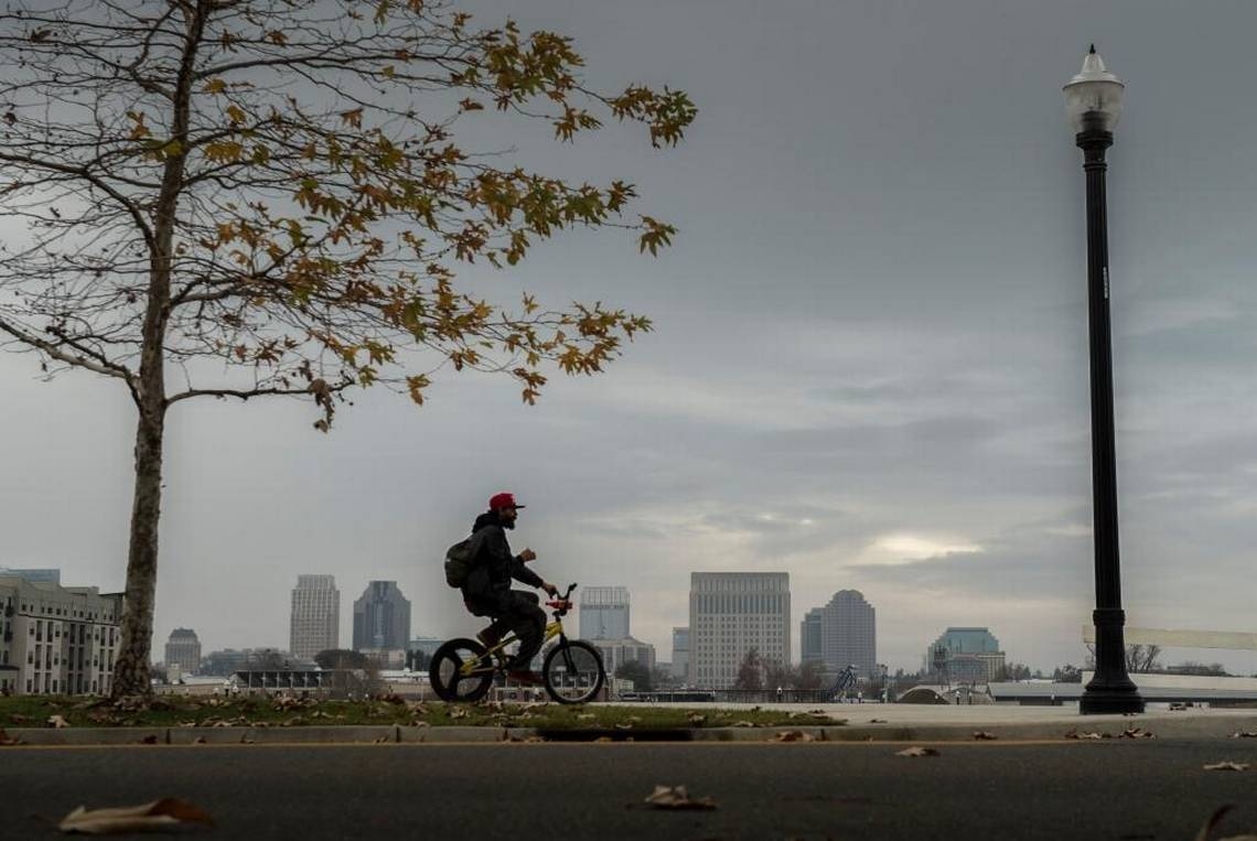 Will citing cyclists and pedestrians really make Sacramento streets safer?