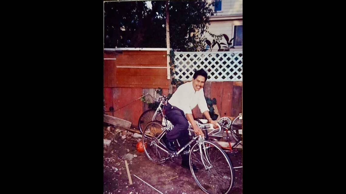 Sacramento funeral home sent a stranger's body to grieving El Salvadorian family, suit says
