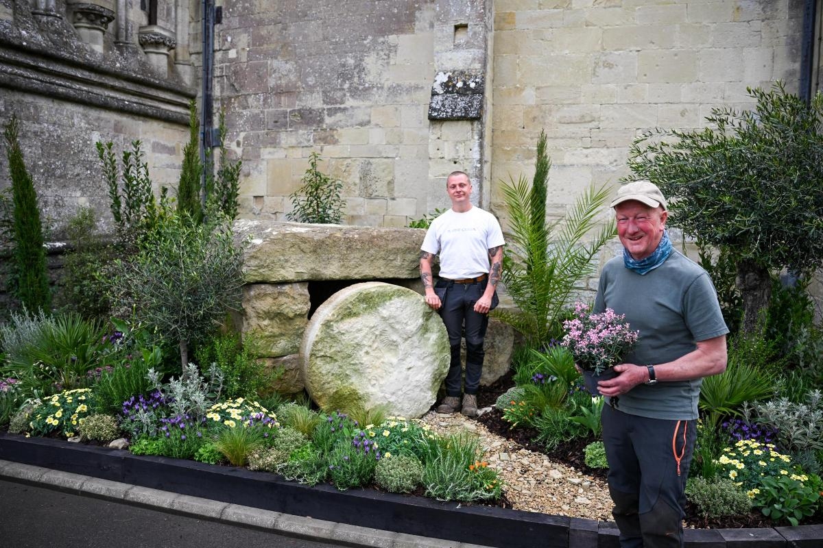 Outdoor Easter garden returns to Salisbury Cathedral for third year