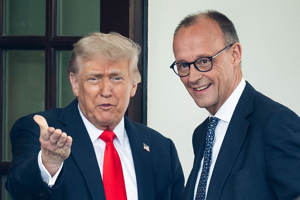 Is "centrism" making a comeback? OK, sort of — but blink and you'll miss it