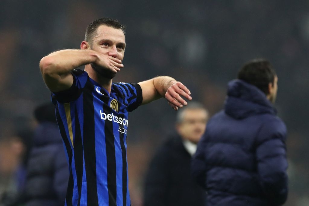 Rock Solid – Ex Lazio Veteran Hailed For Strong Defensive Display In Inter Milan 1-0 Hellas Verona Serie A Clash
