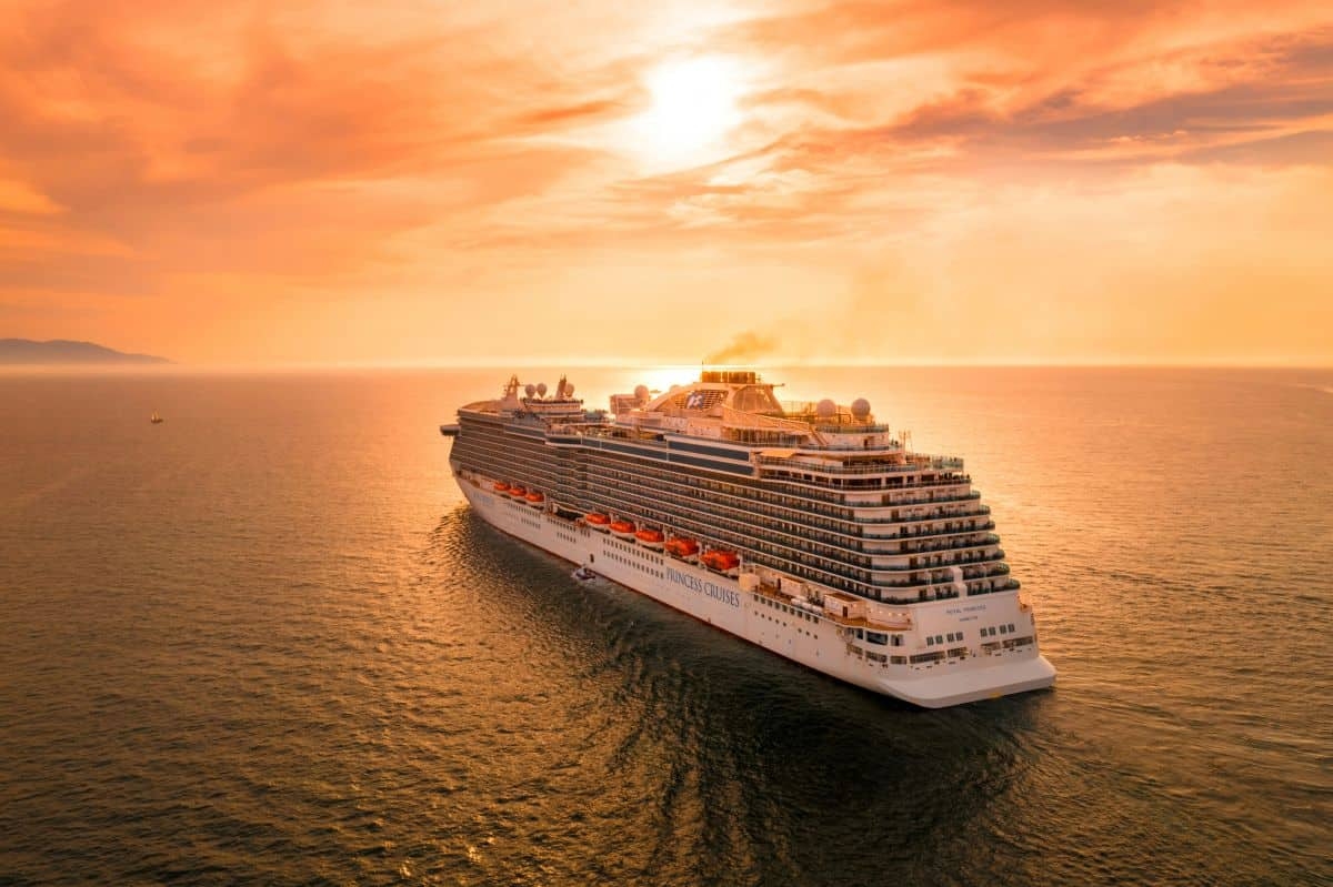 10 best cruises from Singapore for a fun-filled vacation at sea