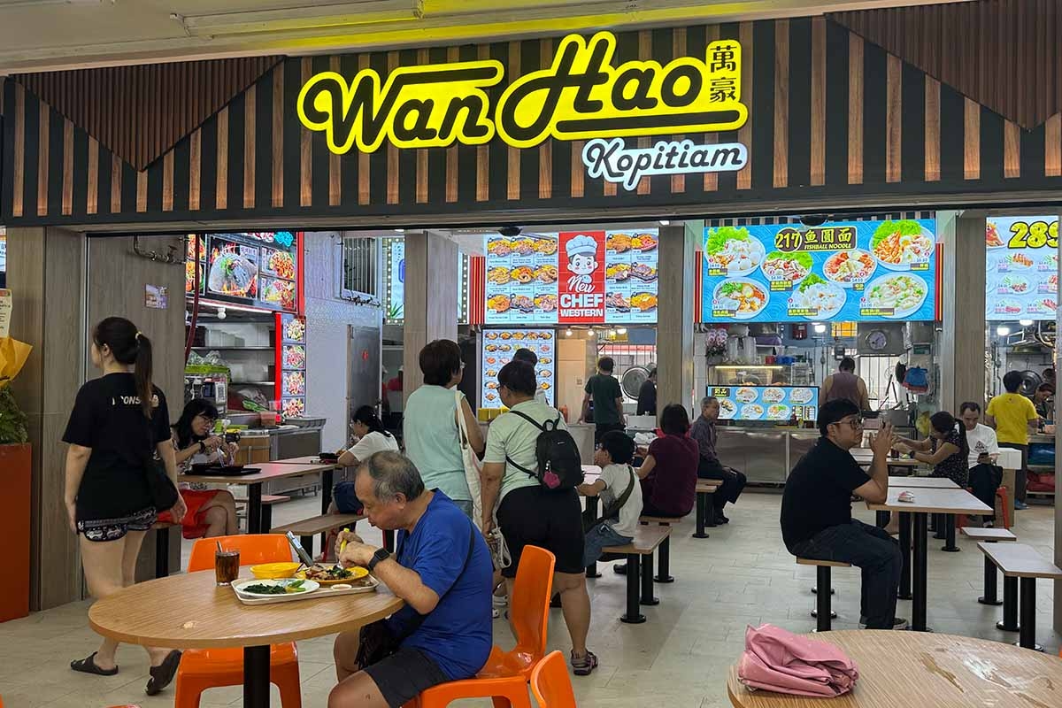 Bukit Batok kopitiam makes a comeback with 10 stalls, serving banh mi and BBQ stingray
