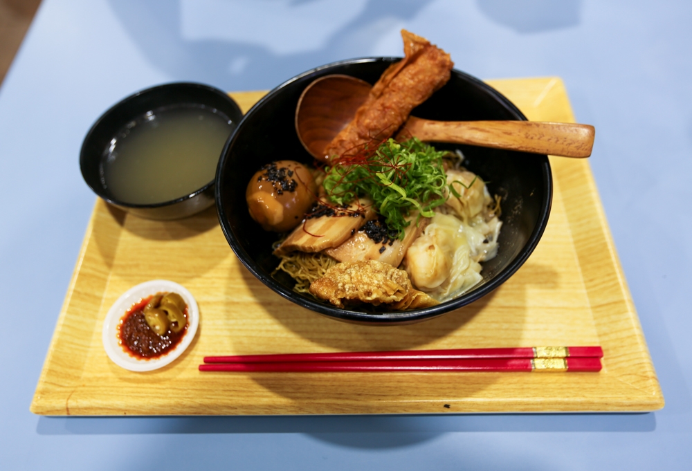 15 best gems in Amoy Street Food Centre that will make you go 'A-Moy-God!'