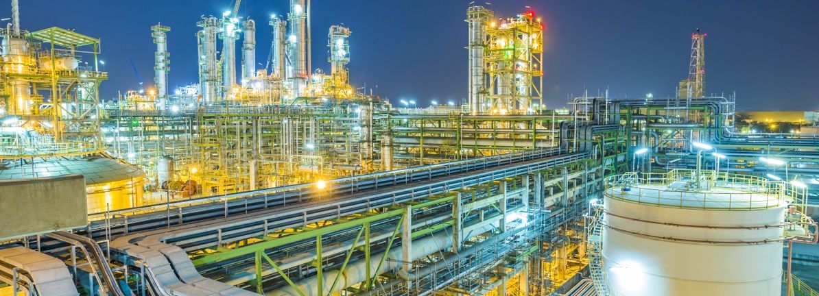 The total return for Cenovus Energy (TSE:CVE) investors has risen faster than earnings growth over the last five years