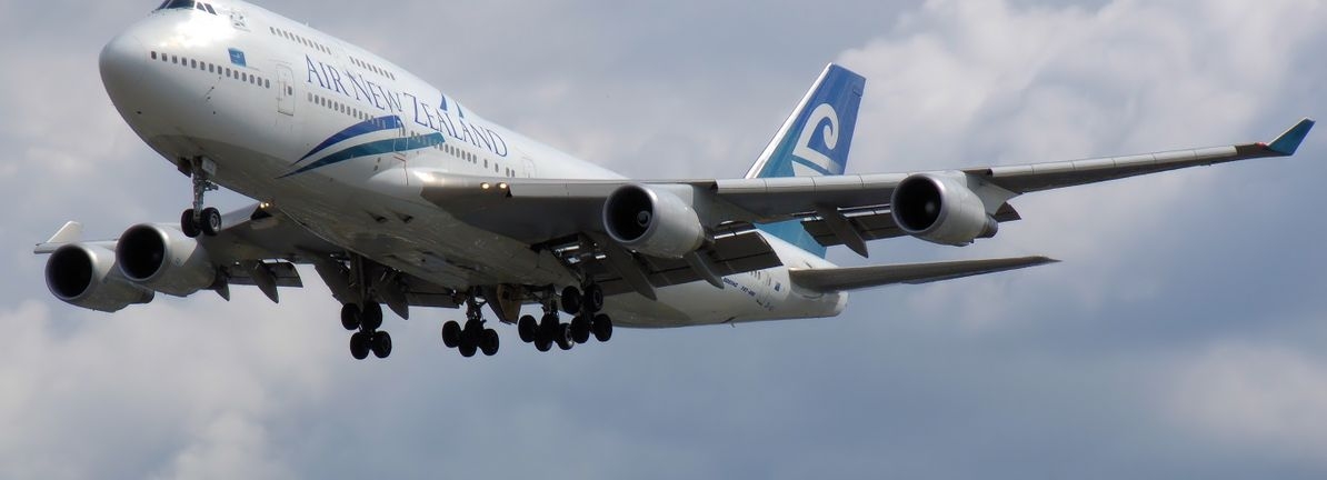 Investors Could Be Concerned With Air New Zealand's (NZSE:AIR) Returns On Capital