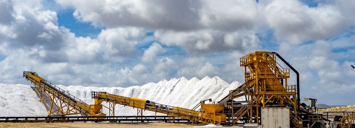 We Think Pan Global Resources (CVE:PGZ) Needs To Drive Business Growth Carefully