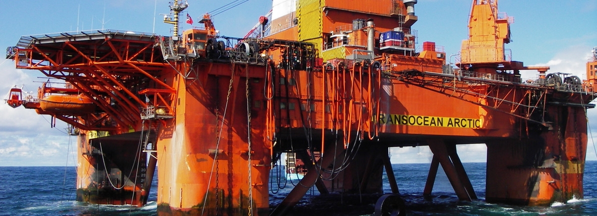 Transocean's (NYSE:RIG) Returns On Capital Are Heading Higher