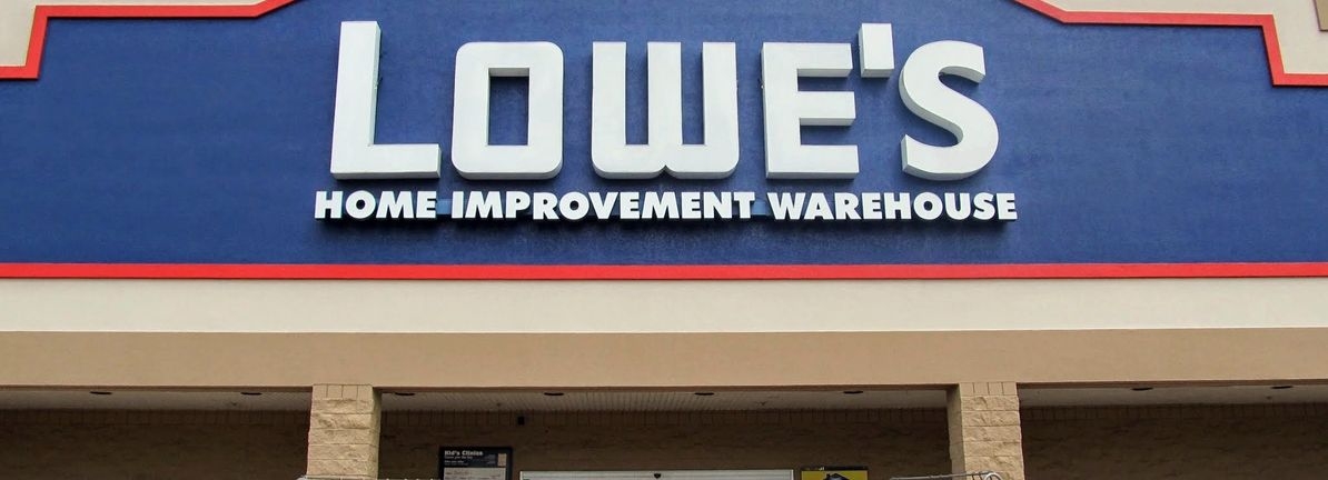 Lowe's Companies (NYSE:LOW) Affirms 2025 Guidance Despite Q1 Earnings Dip