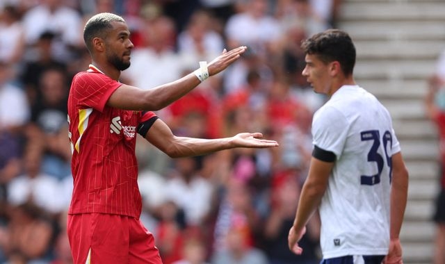 Liverpool strikers copy Jota's 'crocodile celebration' after scoring in first game since his death