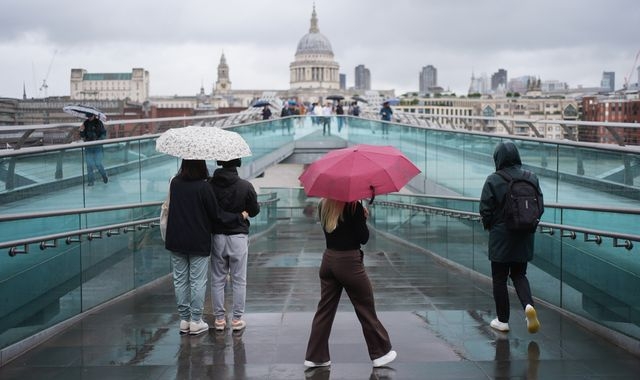 Thunderstorms and flooding expected to follow hottest day of the year