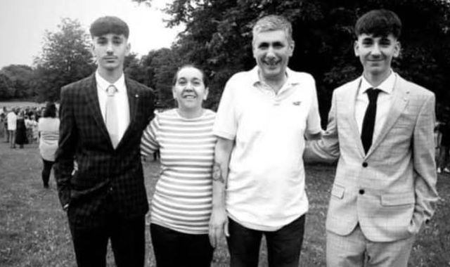 Four members of UK family die in crash on holiday in Portugal