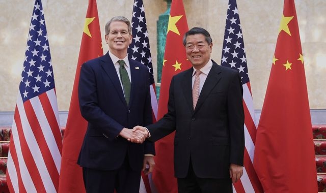 US and China extend tariffs deadline again