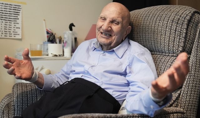 Appeal for 100th birthday cards for Second World War veteran